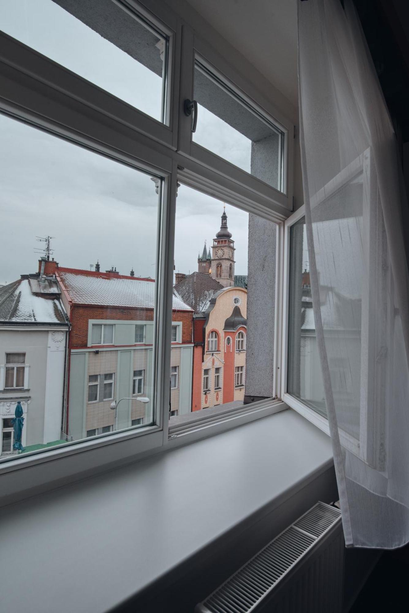 Hotel Grand Hradec Králové Exteriör bild