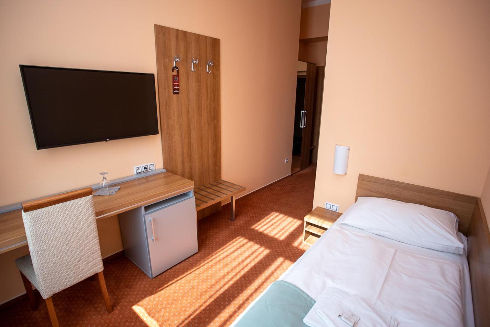 Hotel Grand Hradec Králové Rum bild